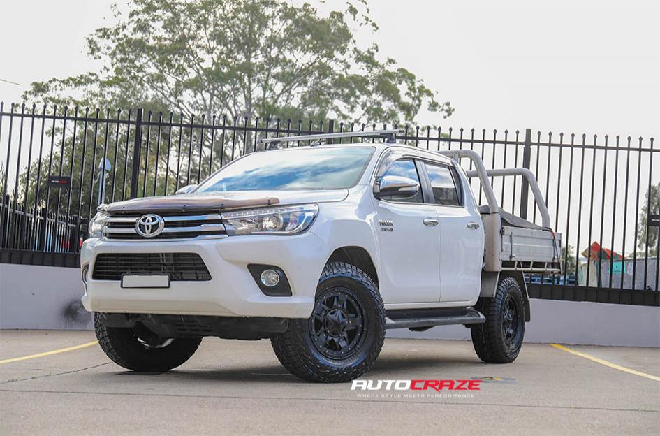 TOYOTA HILUX N80 4WD ROCKSTAR XD 2 MATTE BLACK